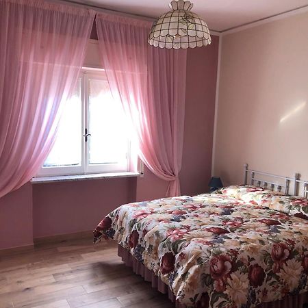 Ferienwohnung Casa Di Giose Con Garage Caprarola Exterior foto