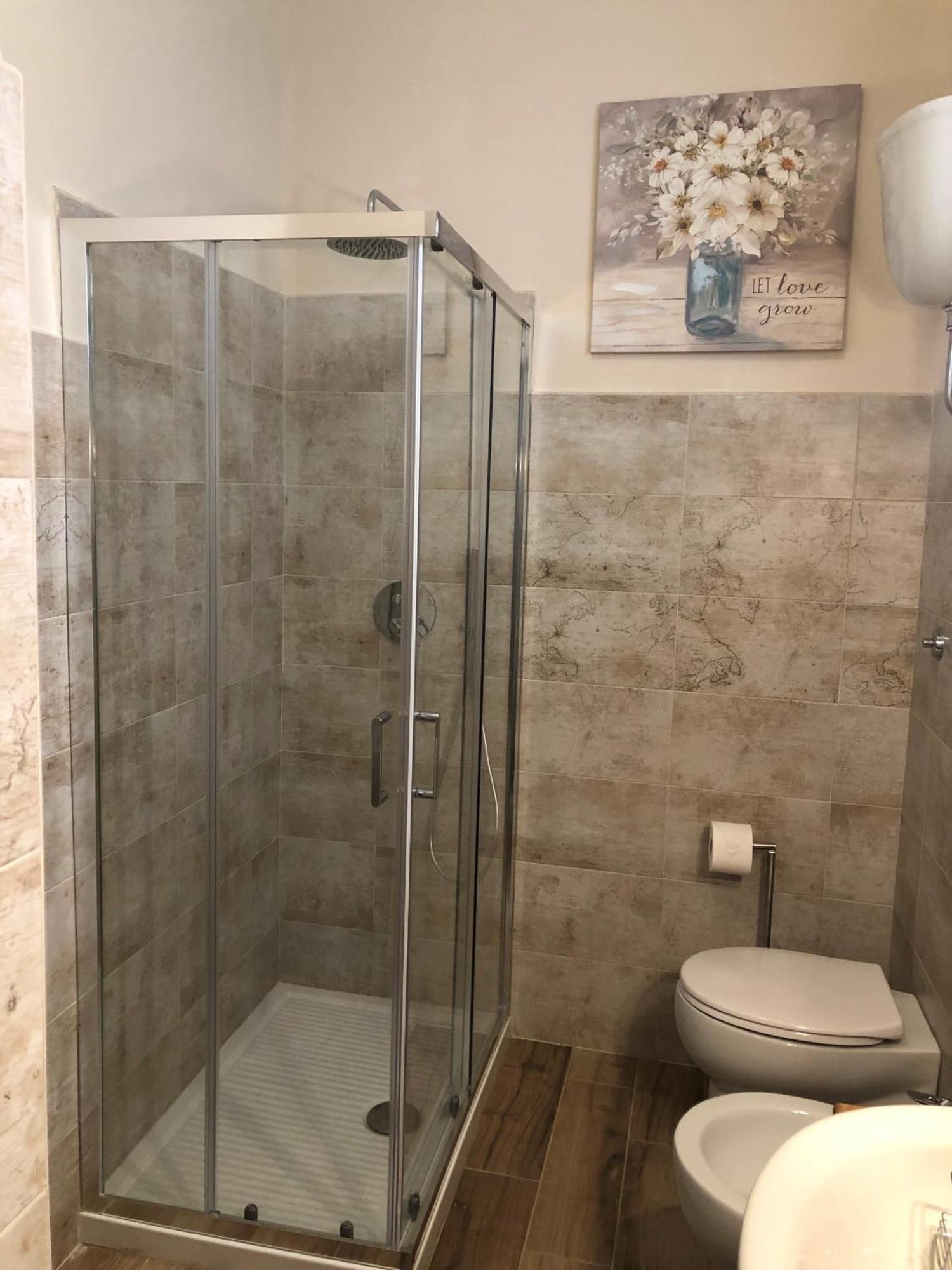 Ferienwohnung Casa Di Giose Con Garage Caprarola Exterior foto